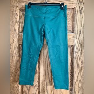 Dark Green Short Leggings